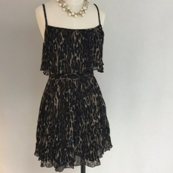 Guess Dresses & Skirts - Guess black/brown pleated leopard mini dress